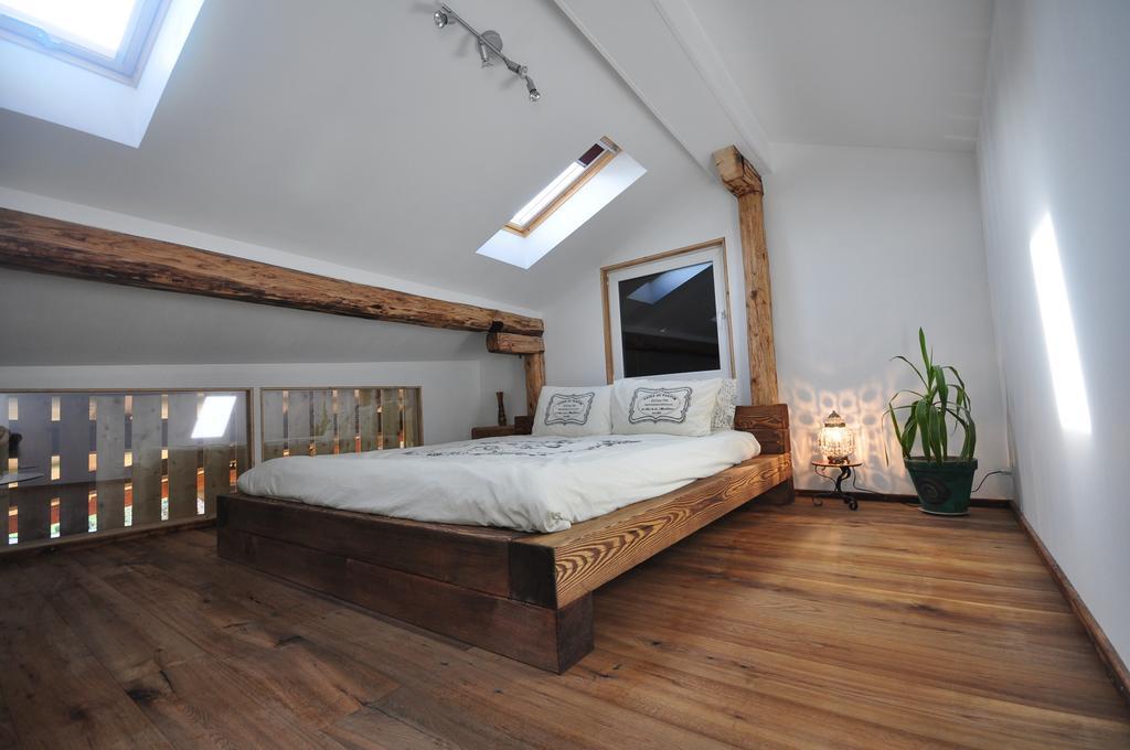 Jungfrau Views Apartment อินเทอร์ลาเคน ภายนอก รูปภาพ